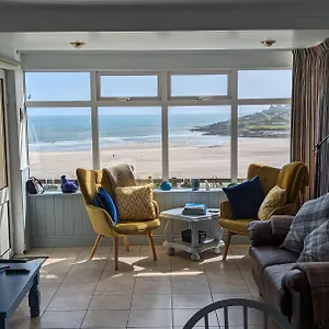 Holiday home Idyllic Inchydoney Beach - Amazing Sea Views, Path To Beach!